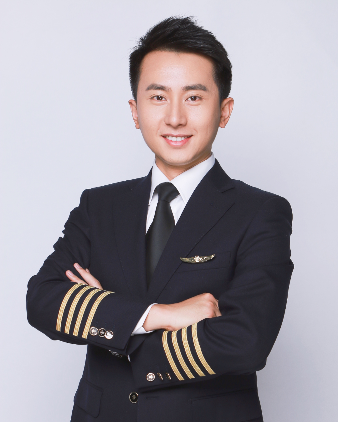  龙海波 <a href=http://www.bj-hys.com/ target=_blank class=infotextkey>物流</a>公司装卸部总经理、 党总支副书记-COSCO海派