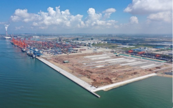  大榄坪南作业区9号10号泊位工程为2个新建10万吨级集装箱泊位-航运