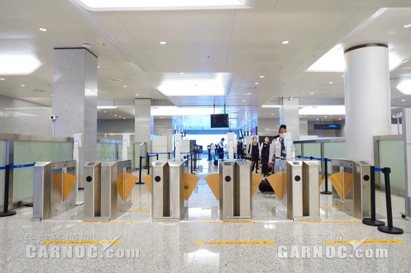 需出示48小时核酸检测阴性证实及湖北健康码绿码-阿联酋空运